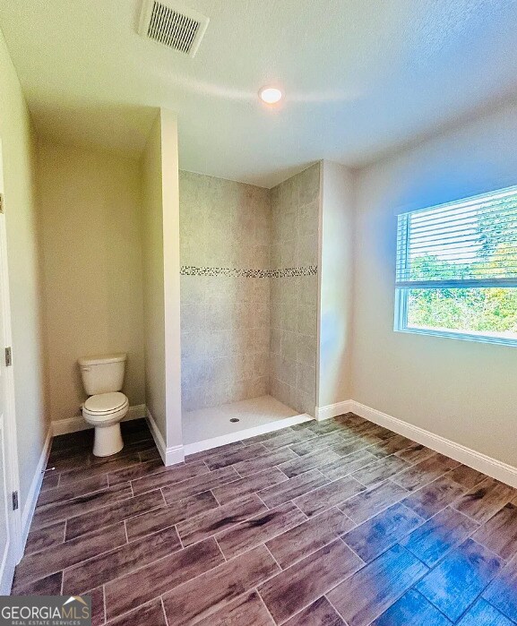 Building Photo - 104 Brookshire Grn Ct