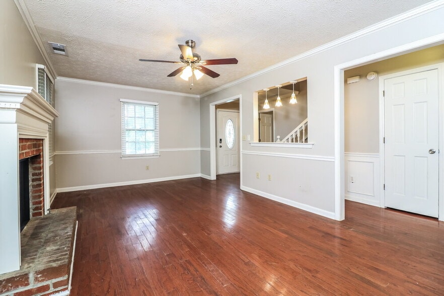 Building Photo - 4818 W Mceachern Woods Dr