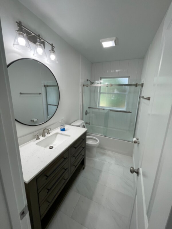 Building Photo - 423 W Main St