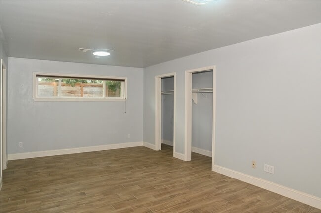 Building Photo - 5254 N Braeswood Blvd