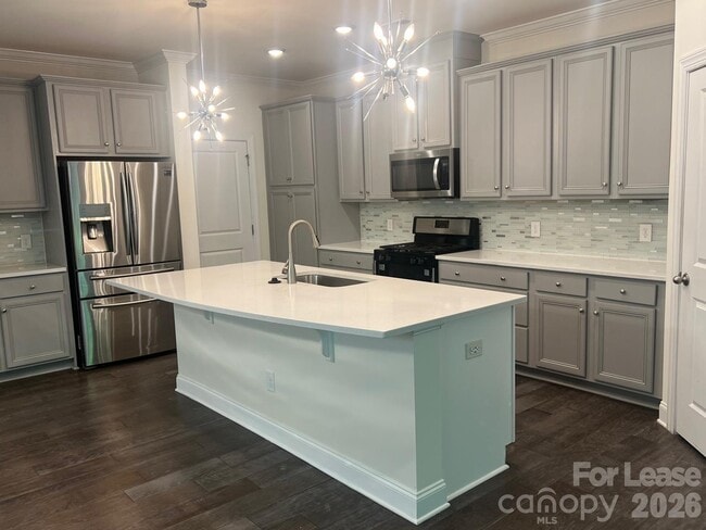 Building Photo - 11805 Clems Branch Dr