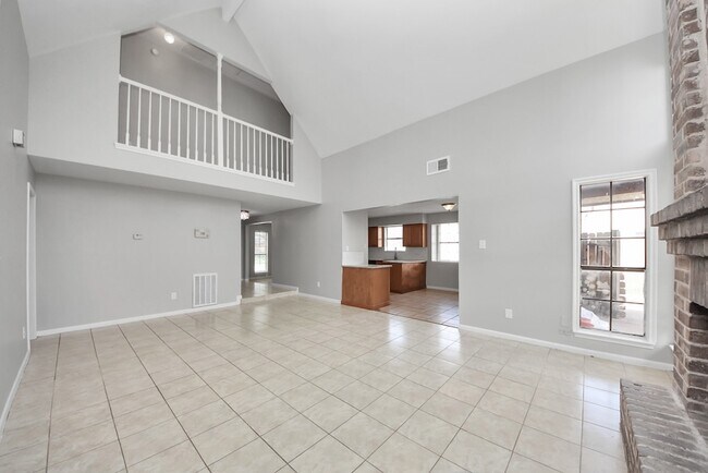 Building Photo - 115 Squires Bend