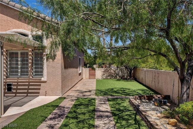 Building Photo - 10587 Sunwind Ave