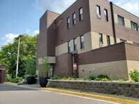 Building Photo - CR Flats