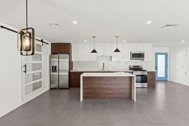 Building Photo - 2793 N Chuperosa Rd