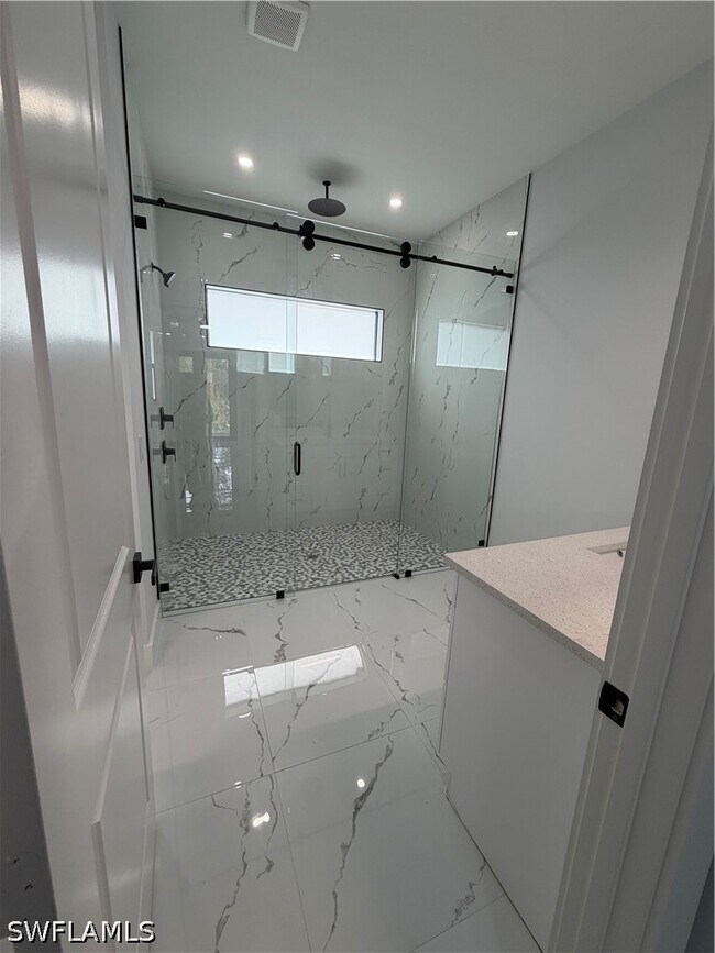 Building Photo - 2863 52nd Ave NE