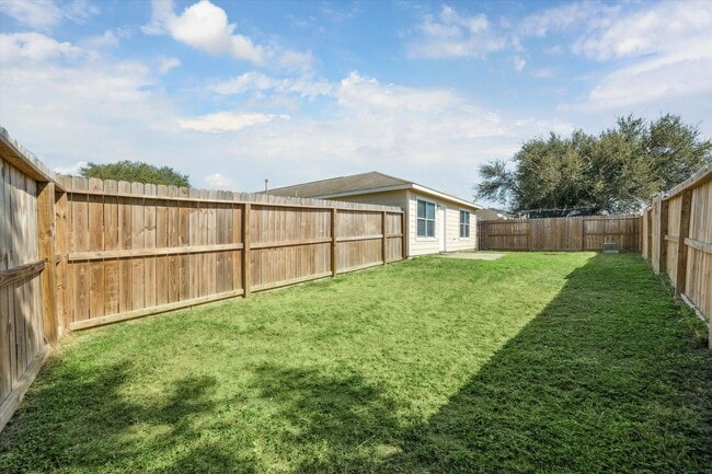 Building Photo - Move-in Home in Cypress for Lease!