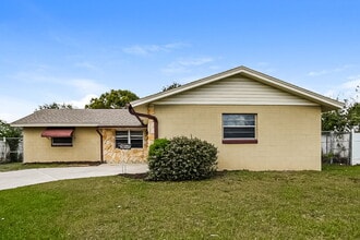 Building Photo - 10945 Tangora St