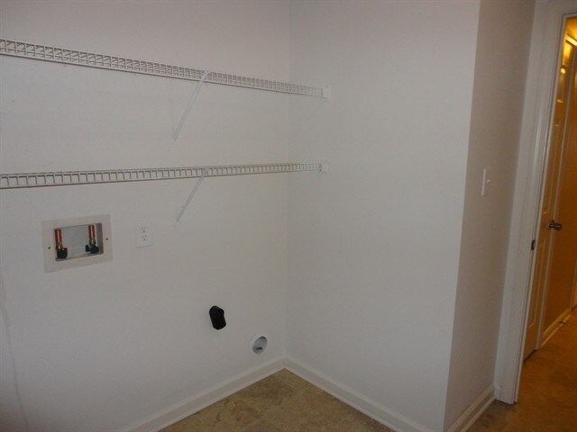 Building Photo - 12596 Pinetop Way