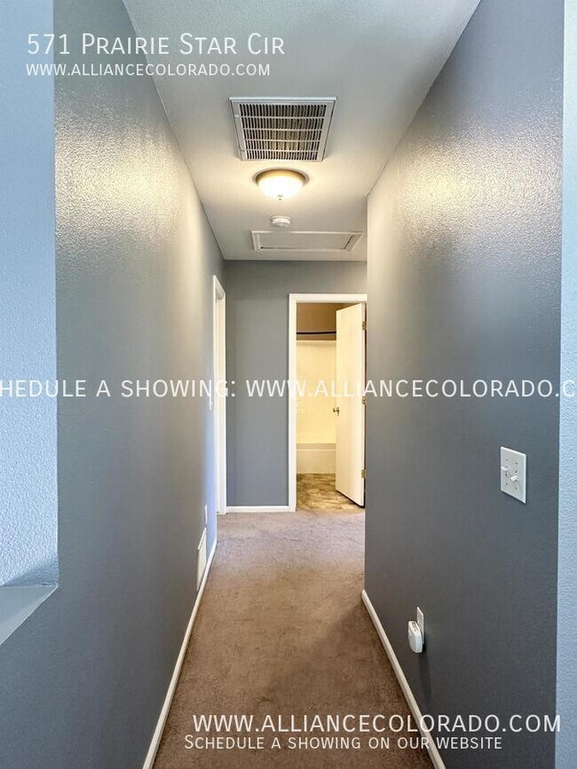 Building Photo - 571 Prairie Star Cir