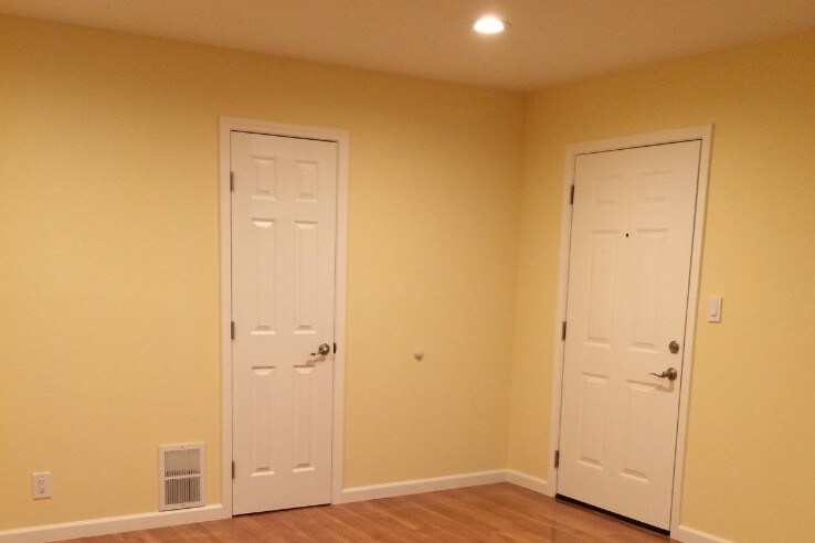 Large bedroom - 446 Webster St