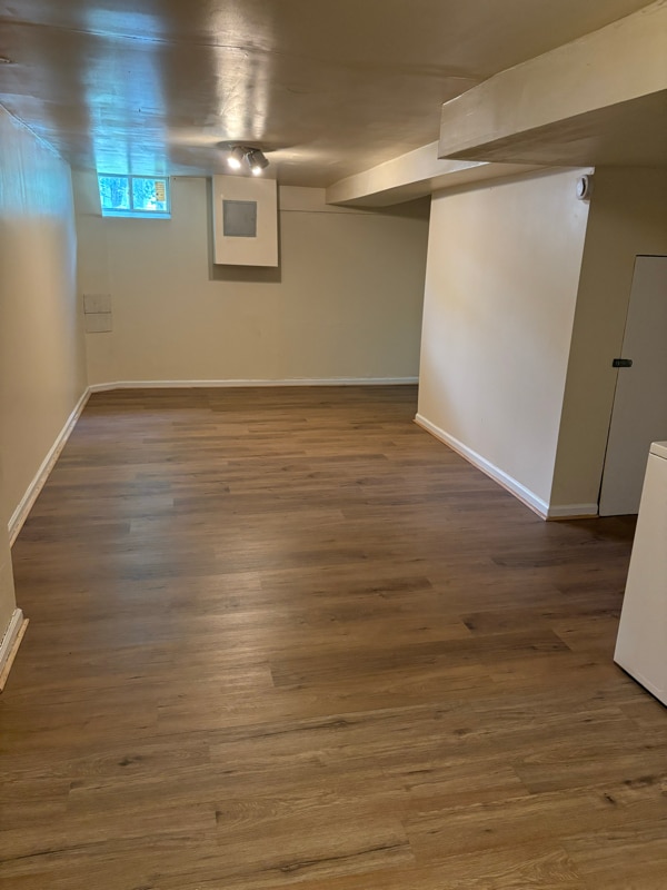 Building Photo - 821 Bonaparte Ave