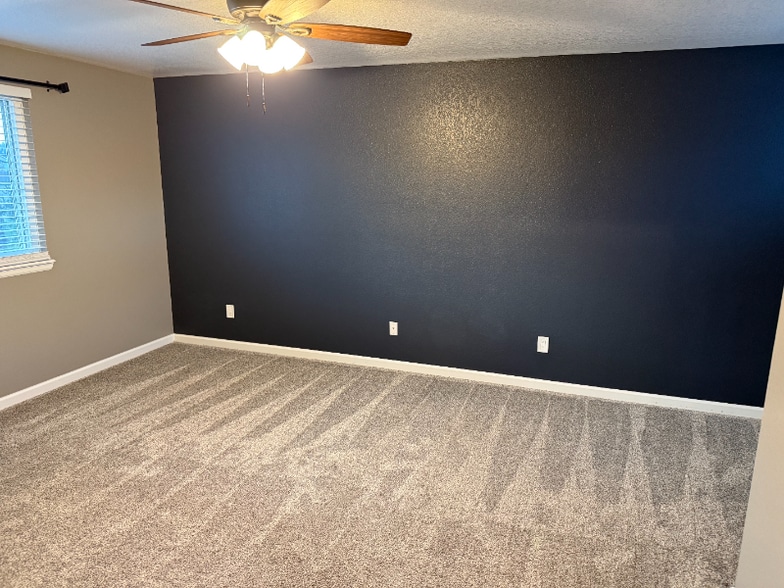 Building Photo - 7153 Arrowroot Ave