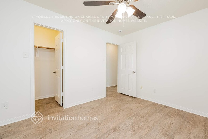 Building Photo - 922 Doubletree Glen Dr