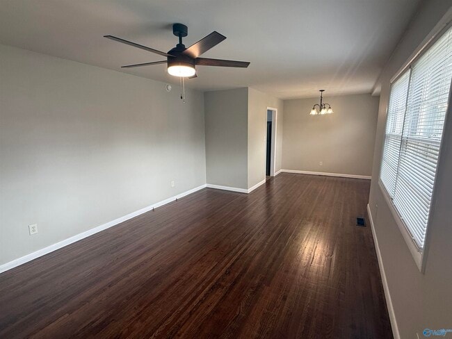 Building Photo - 3218 Fairacres Rd SW