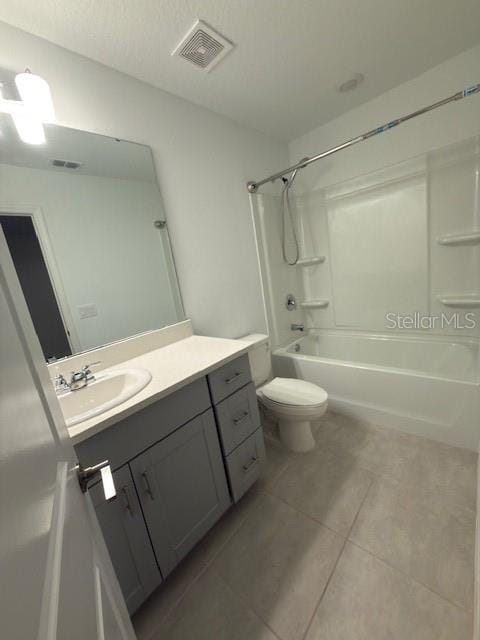 Building Photo - 2056 Viewfinder St