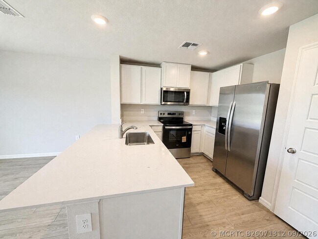 Building Photo - 8172 Cobblestone Dr