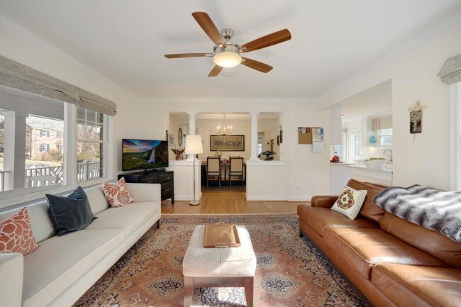 Building Photo - 4518 Chase Ave