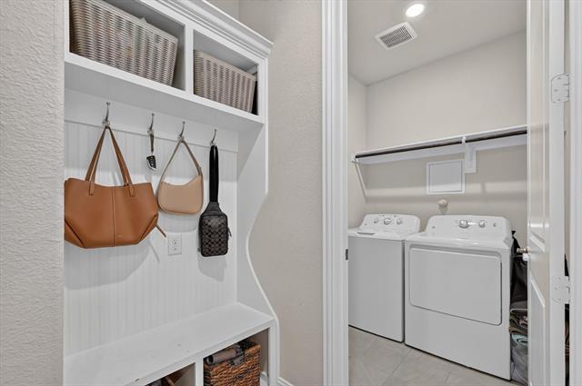 Building Photo - 4129 Ranchero Dr