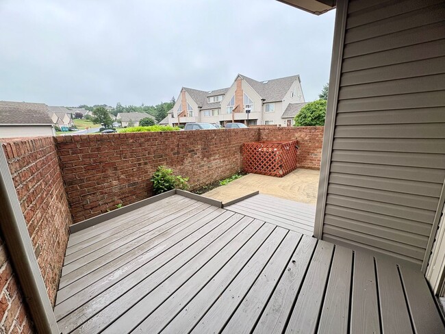 Building Photo - 2 Bedroom 2 Bathroom in Woodland View Harr...