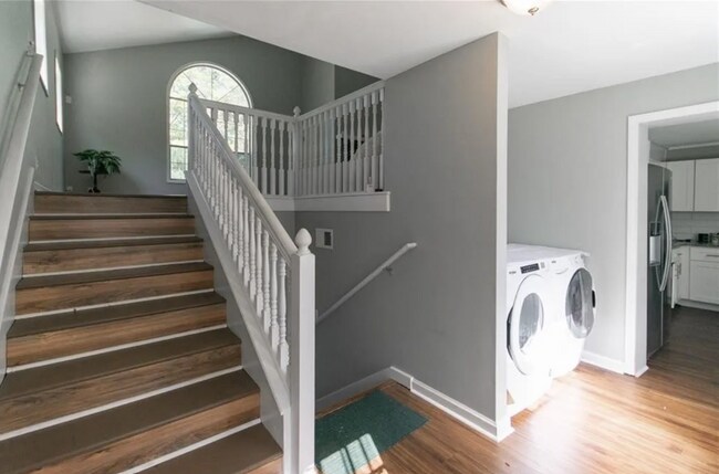 Stairs to loft and garage - 418 Bolijeri Blvd