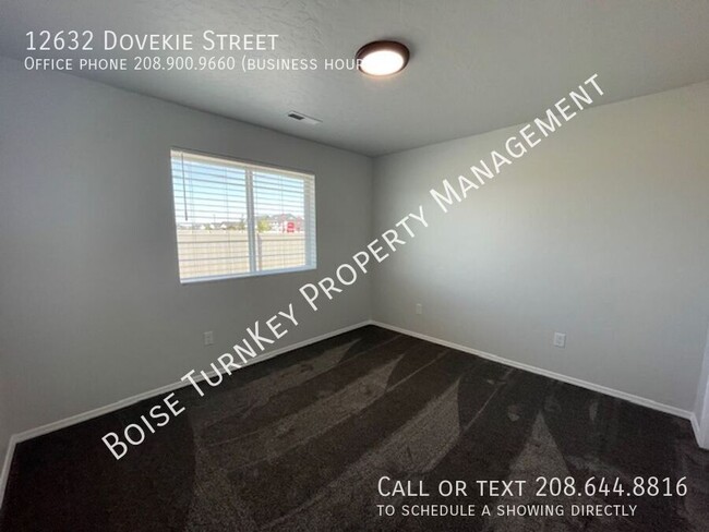 Building Photo - 12632 Dovekie St