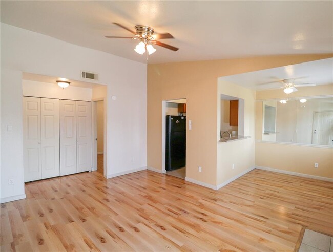 Building Photo - 12635 Ashford Meadow Dr
