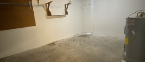 Building Photo - 6556 Bass Ln