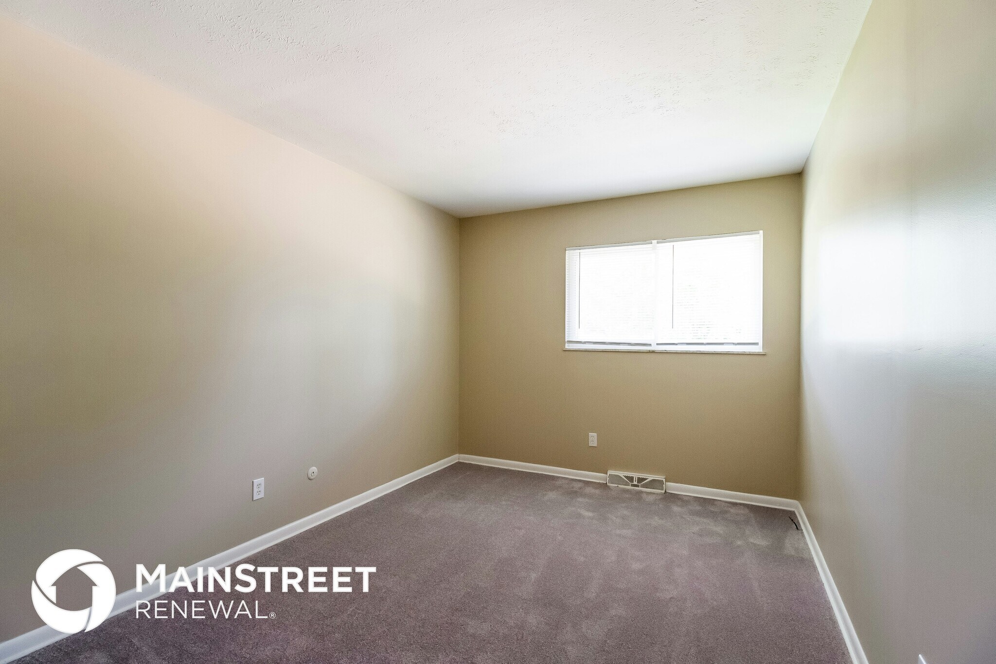 Building Photo - 1387 Bosworth Ct
