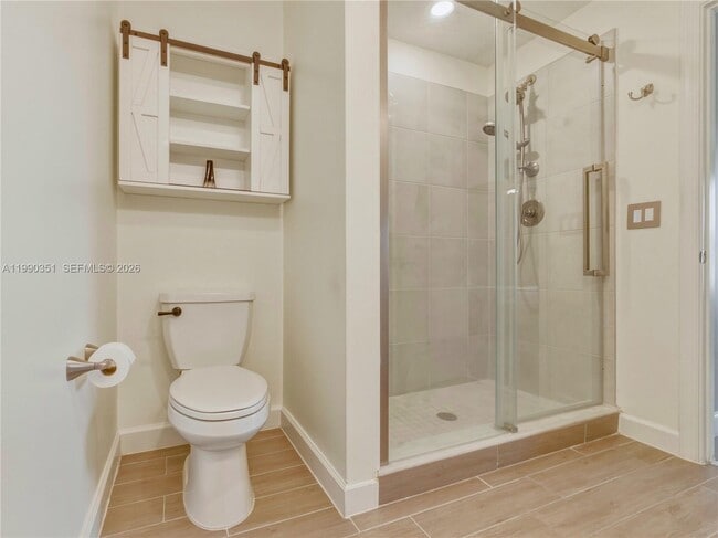 Building Photo - 6011 Woods Edge Cir