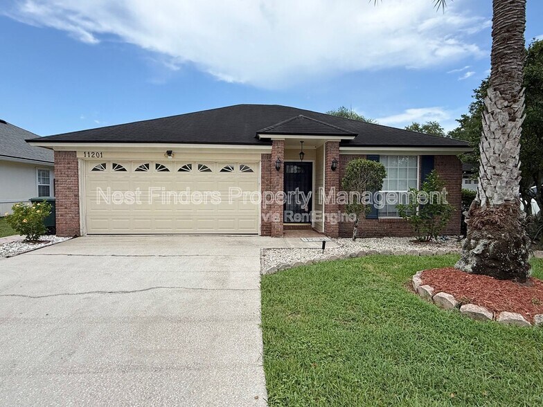 Primary Photo - 11201 Wandering Oaks Dr