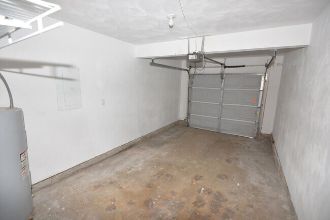 Building Photo - Single Family in Kempsville