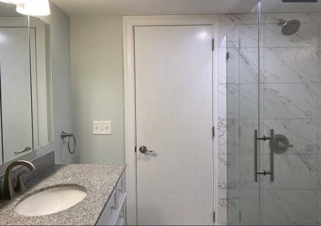 Building Photo - 0 Upton Rd