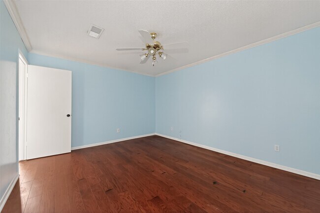 Building Photo - 4410 Wildacres Dr