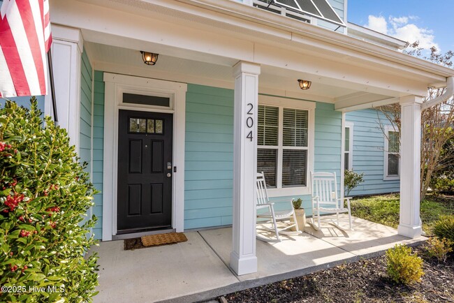 Building Photo - 204 N Brig Dr
