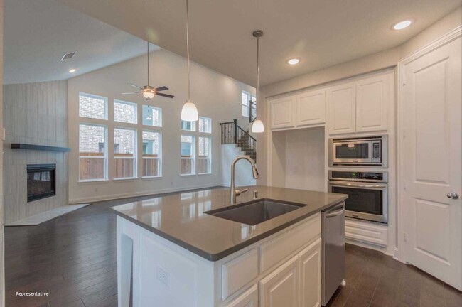 Building Photo - Beautiful 4BR/3BA Highland Home for Rent i...
