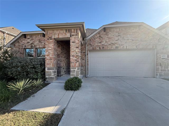 Primary Photo - 455 Rock Creek Dr