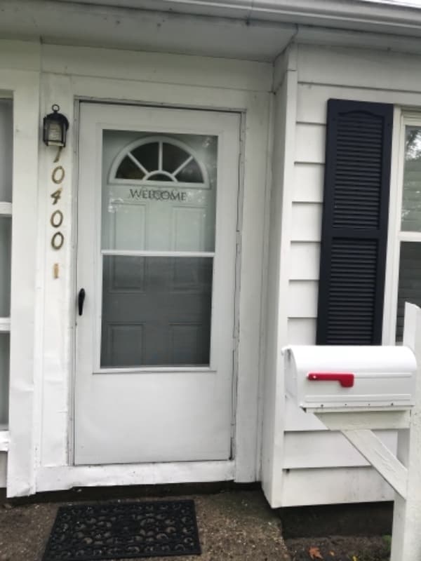 Building Photo - 10400 Albany St