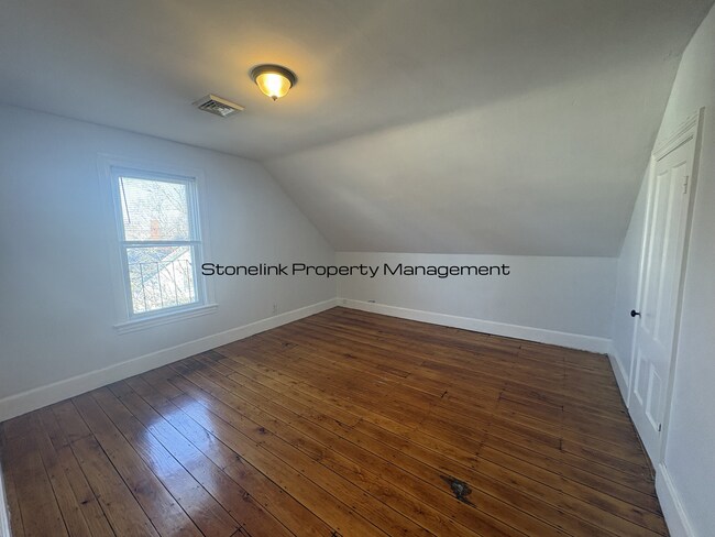 Building Photo - 114-116 Garden Street