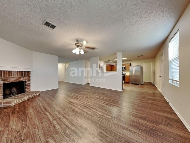 Building Photo - 3030 Dusty Ridge Dr