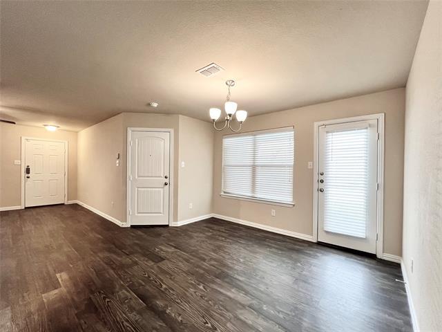 Building Photo - 660 River Garden Dr