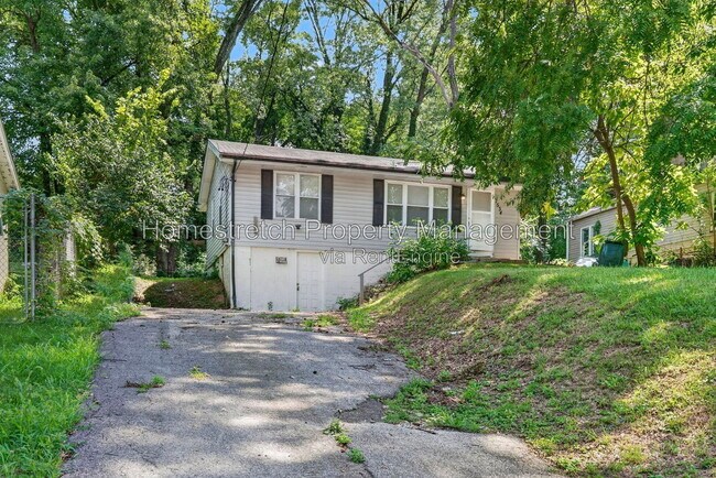 Building Photo - 7534 Blanding Dr