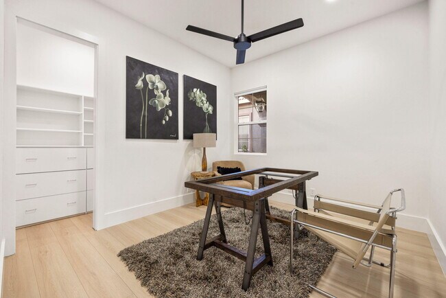 Building Photo - 57806 Cantata Dr