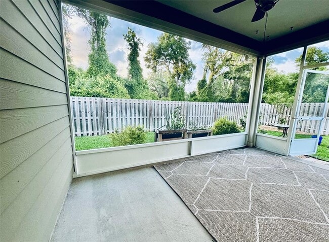 Building Photo - 16686 NW 194th Terrace