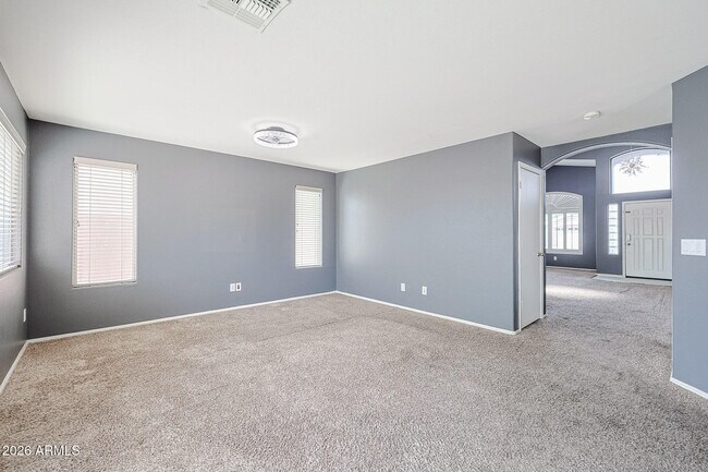Building Photo - 5245 N 125th Ave