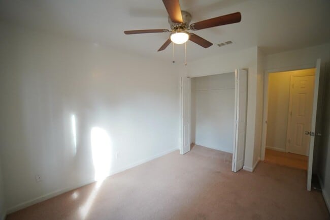 Building Photo - 1264 Ocala Rd