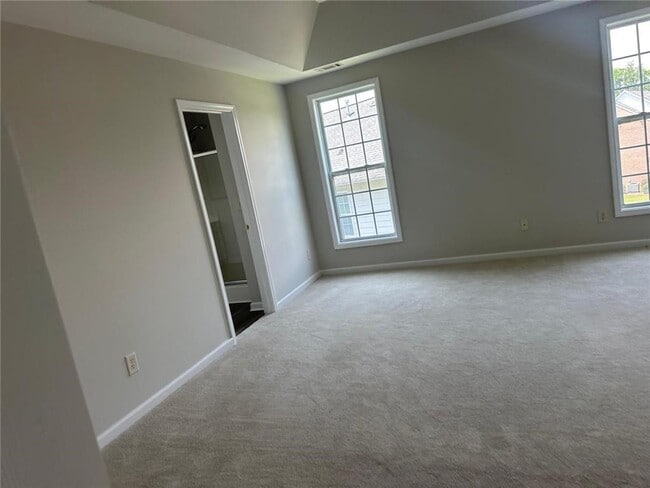Building Photo - 6133 Mulberry Park Dr