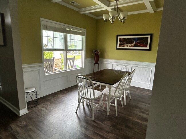 Building Photo - 2924 Seavista Ct