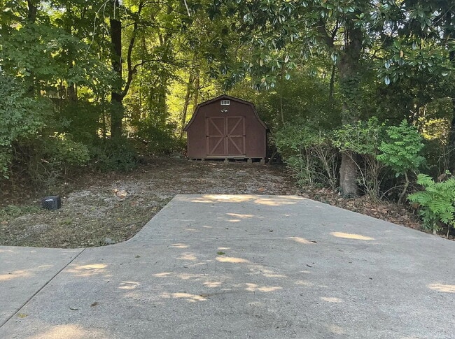 Building Photo - 1251 Old Hickory Blvd