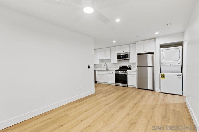 Building Photo - 4264 42nd St